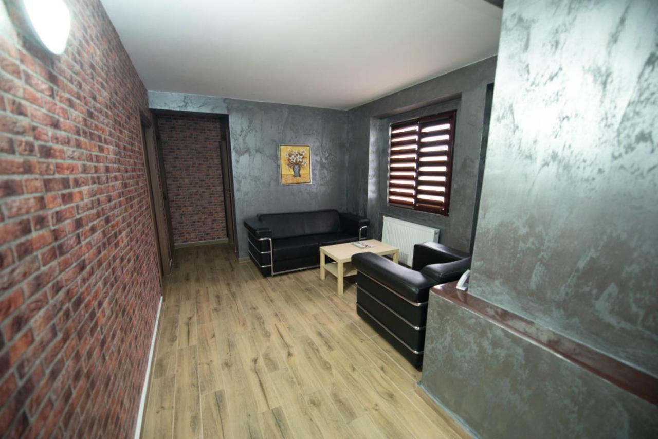 Vila Estera Therme Balotesti Bagian luar foto