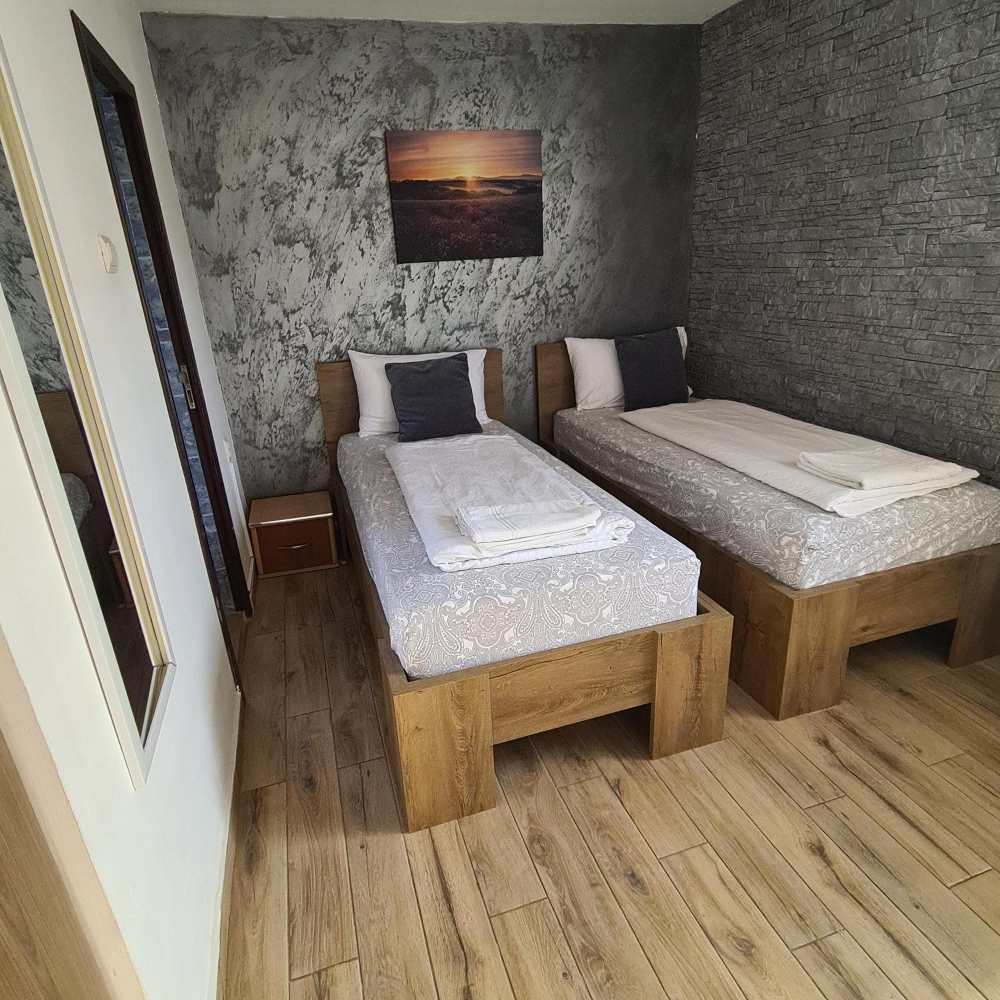 Vila Estera Therme Balotesti Bagian luar foto