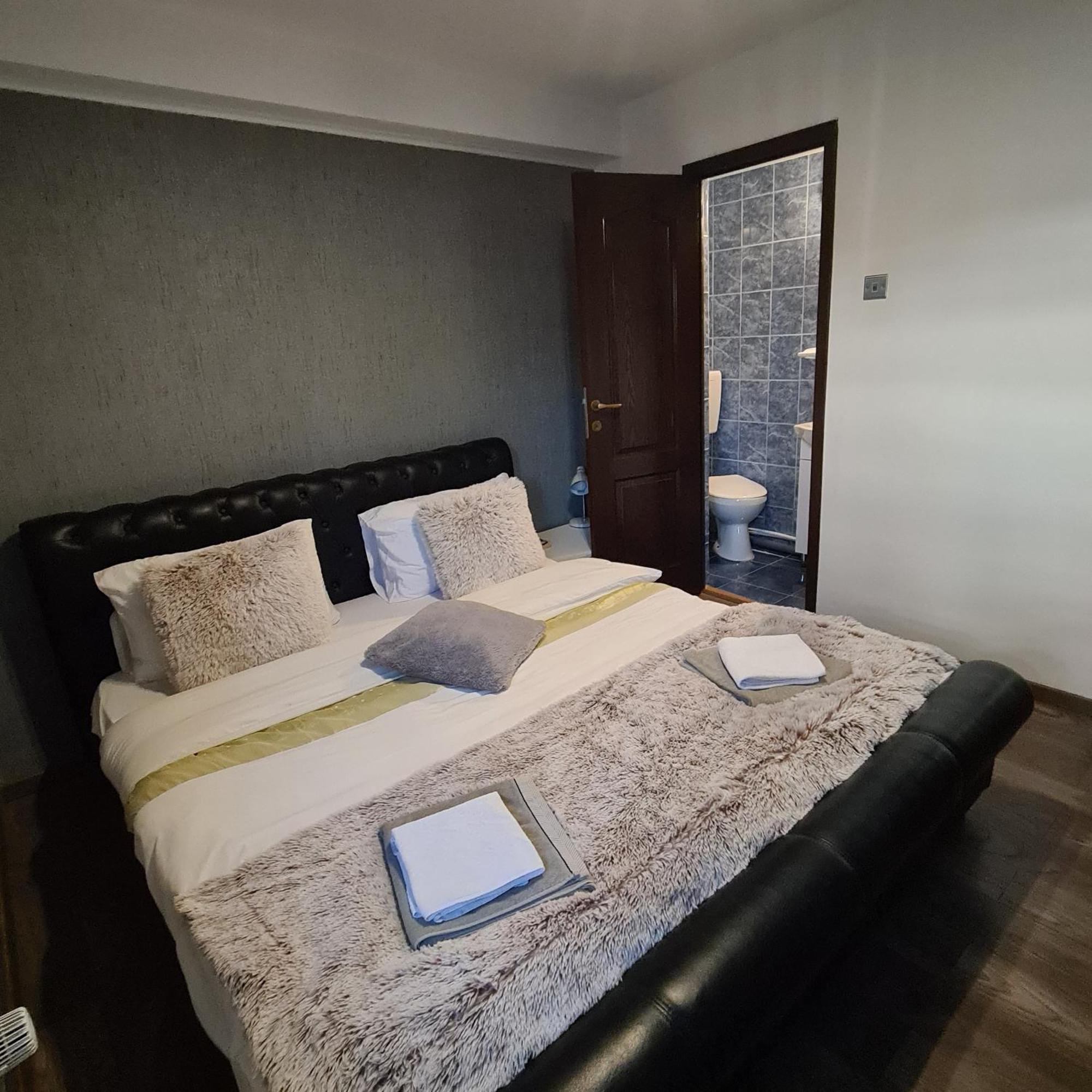 Vila Estera Therme Balotesti Bagian luar foto